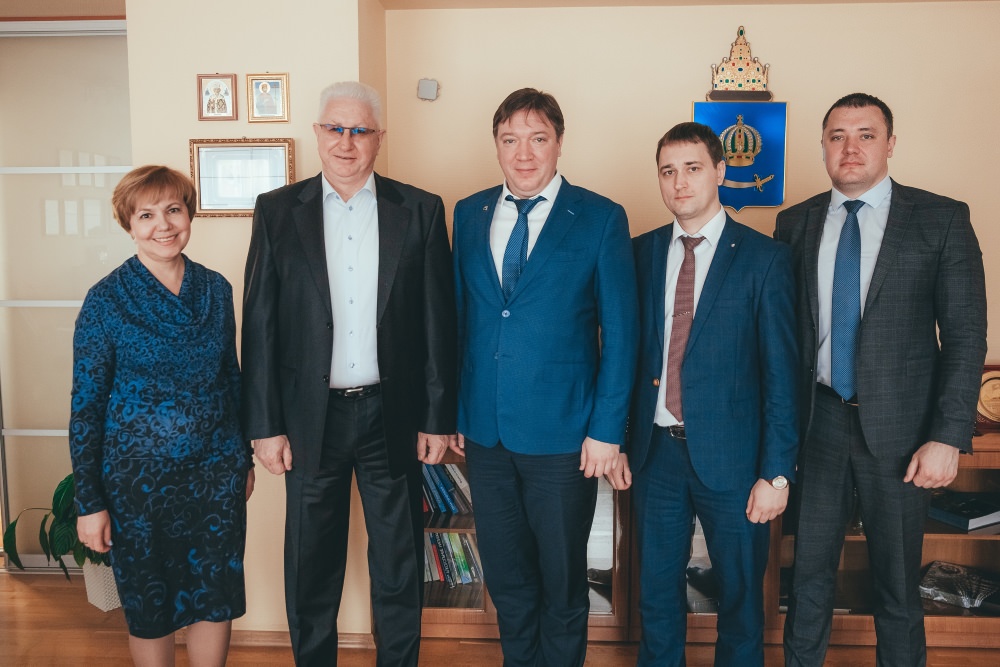 Астраханский госуниверситет и Сбербанк подписали соглашение о стратегическом партнёрстве