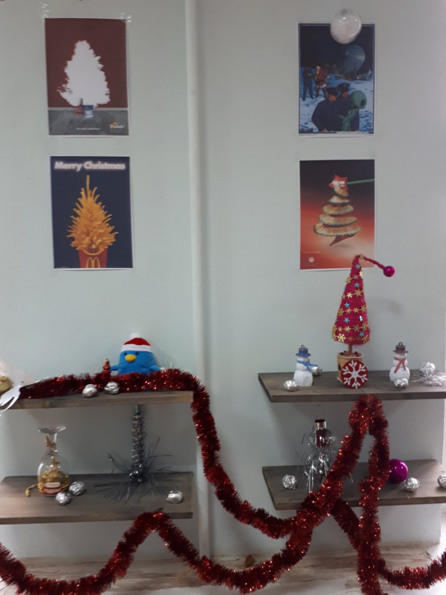 Будущие журналисты АГУ превратили сдачу зачёта в праздник