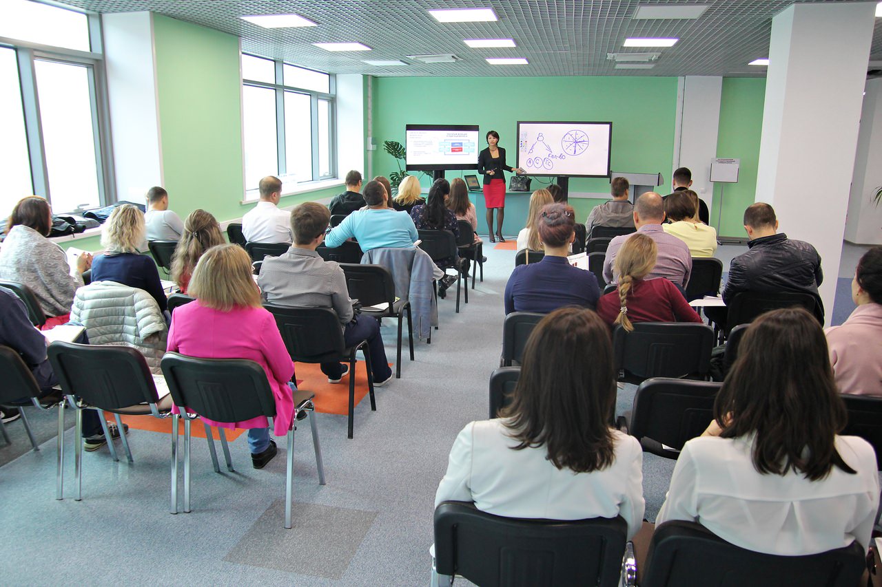 Бизнес-лаборатория в АГУ помогла деловым людям определить стратегии развития