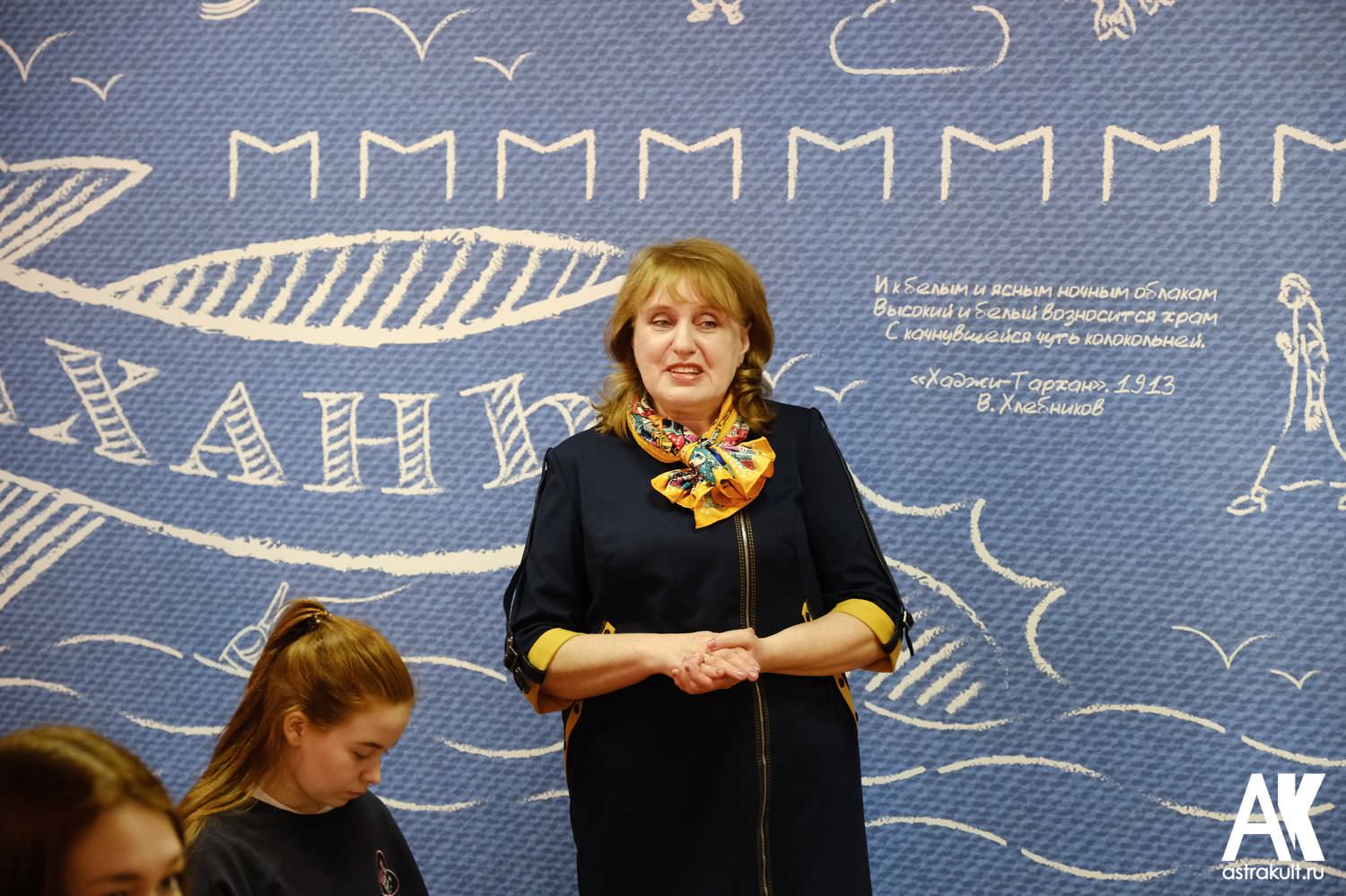 Студенты АГУ встретились с известным астраханским фотохудожником