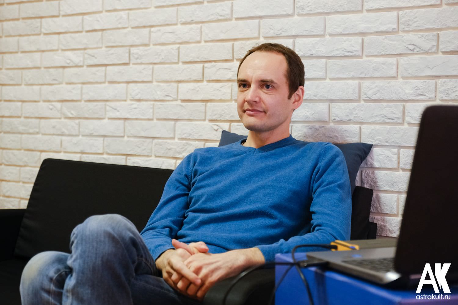 Студенты АГУ встретились с известным астраханским фотохудожником