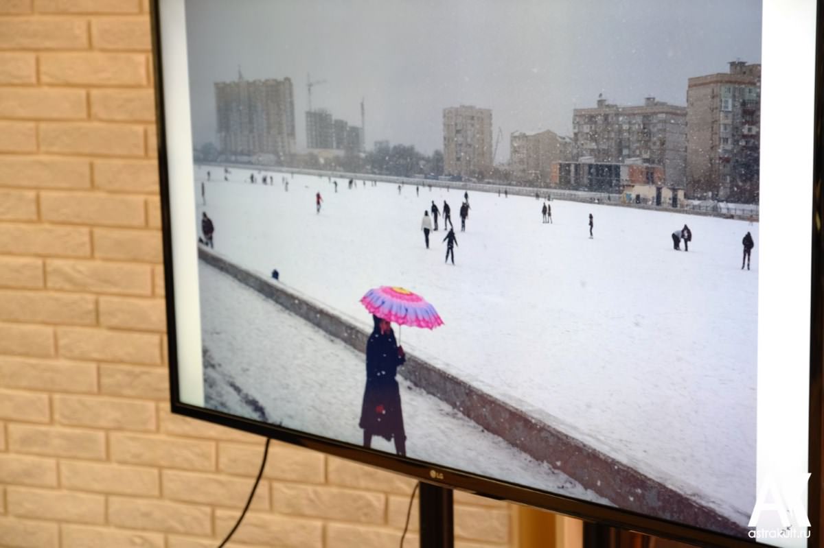 Студенты АГУ встретились с известным астраханским фотохудожником