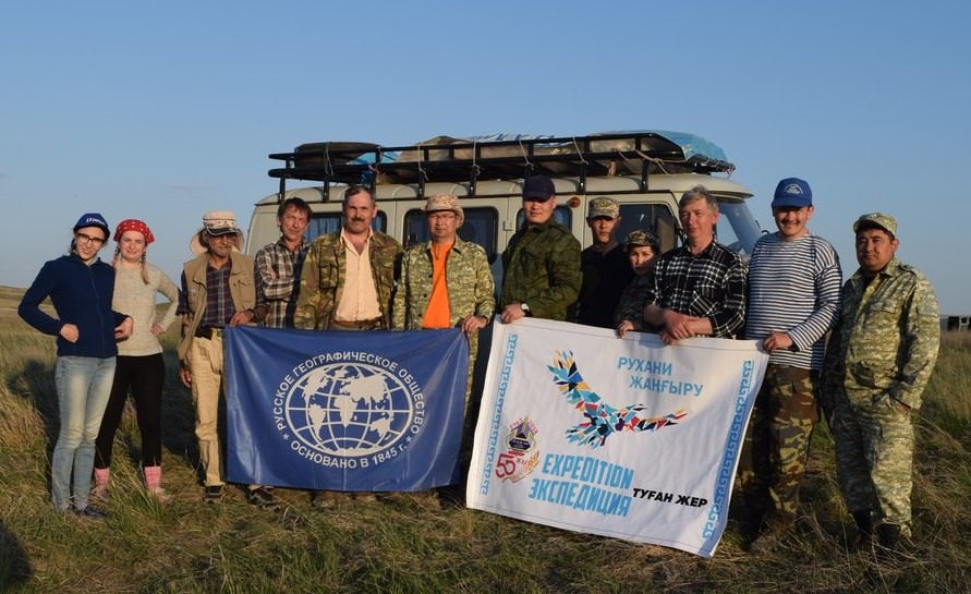 Учёные АГУ и казахстанского университета вместе изучают Малое Богдо