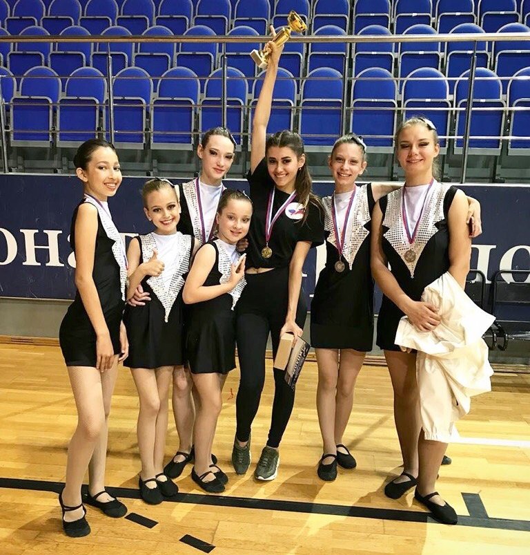 Студентка АГУ стала призёром соревнований по мажорет-спорту