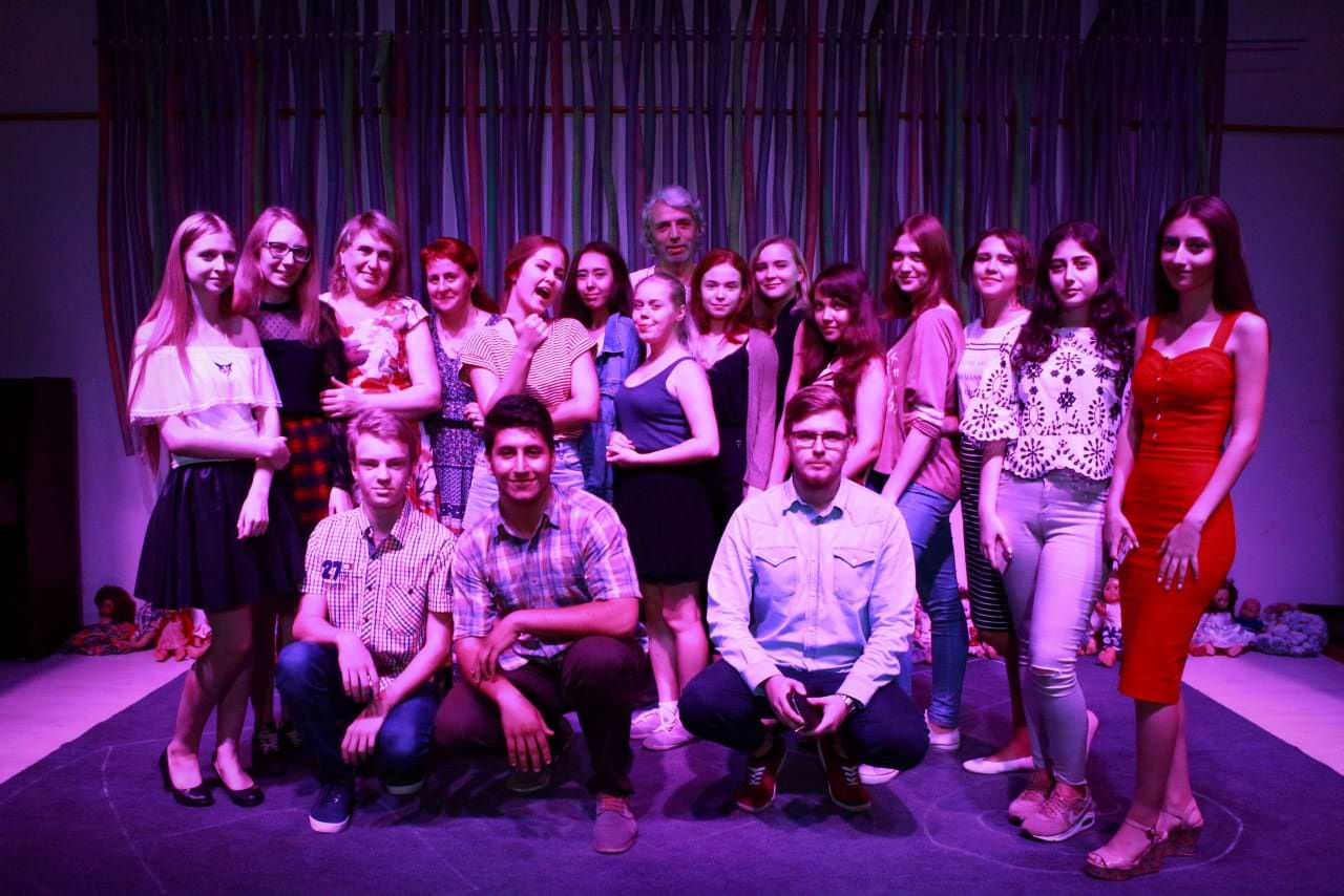 Будущие журналисты АГУ посетили театр «Периферия»