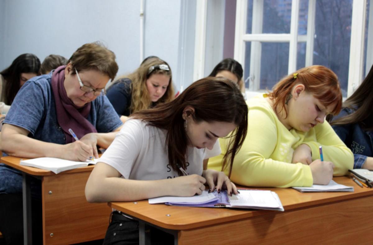 АГУ приглашает на «Русский по пятницам»