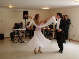 Чествование ветеранов ВОВ и ветеранов труда в ресторане АГУ "Чистая вода"