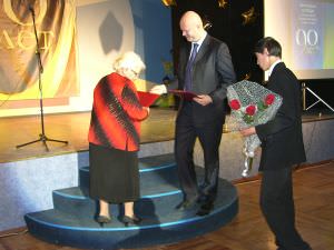 ������������ 90-����� ������������ �������� ���